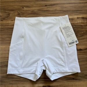 NWT Lululemon High-Rise Tennis Layering Short Size 6
